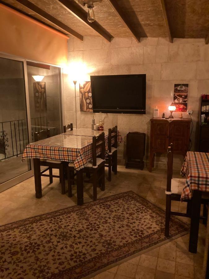 Monte Cappa Cave House Bed & Breakfast Urgup Eksteriør bilde